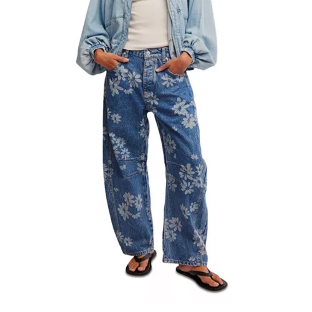 We The Free Good Luck Mid-Rise Barrel Jeans in Laser Daisy
